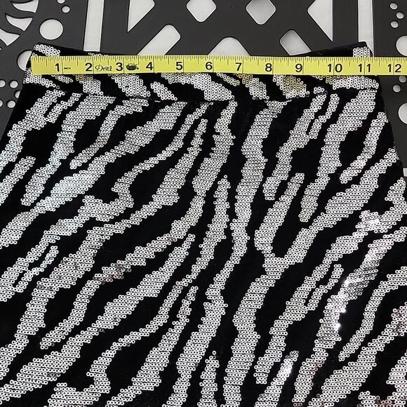 Milly Minis Animal Print Zebra Stripes Silver Sequins Black Velvet Mini Skirt 8 - Picture 10 of 13